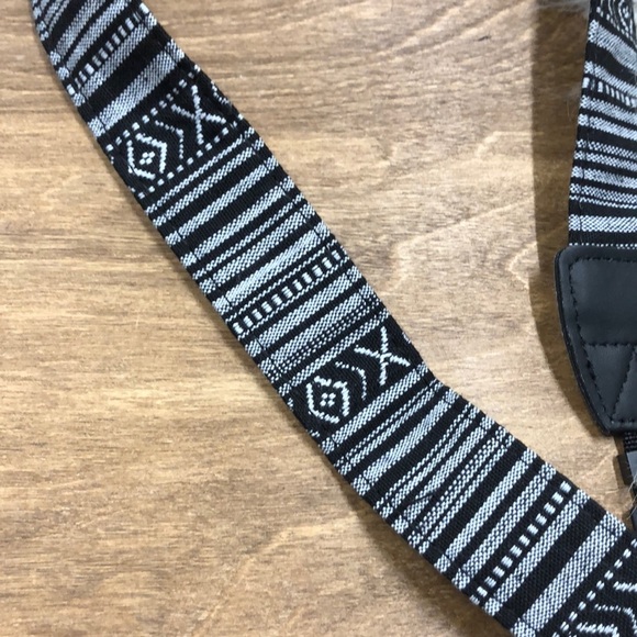 Black boho DSLR camera photographer strap - Picture 2 of 3